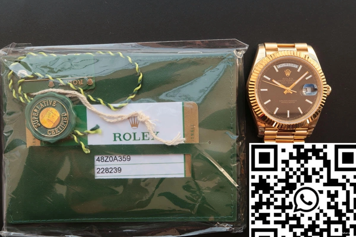 M228238-0004 Date Rolex Gold Day Minimalist 953 Yellow Factory EW 0704